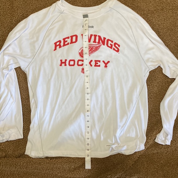 Reebok Detroit Red Wings Speedwick Shirt - Picture 6 of 7